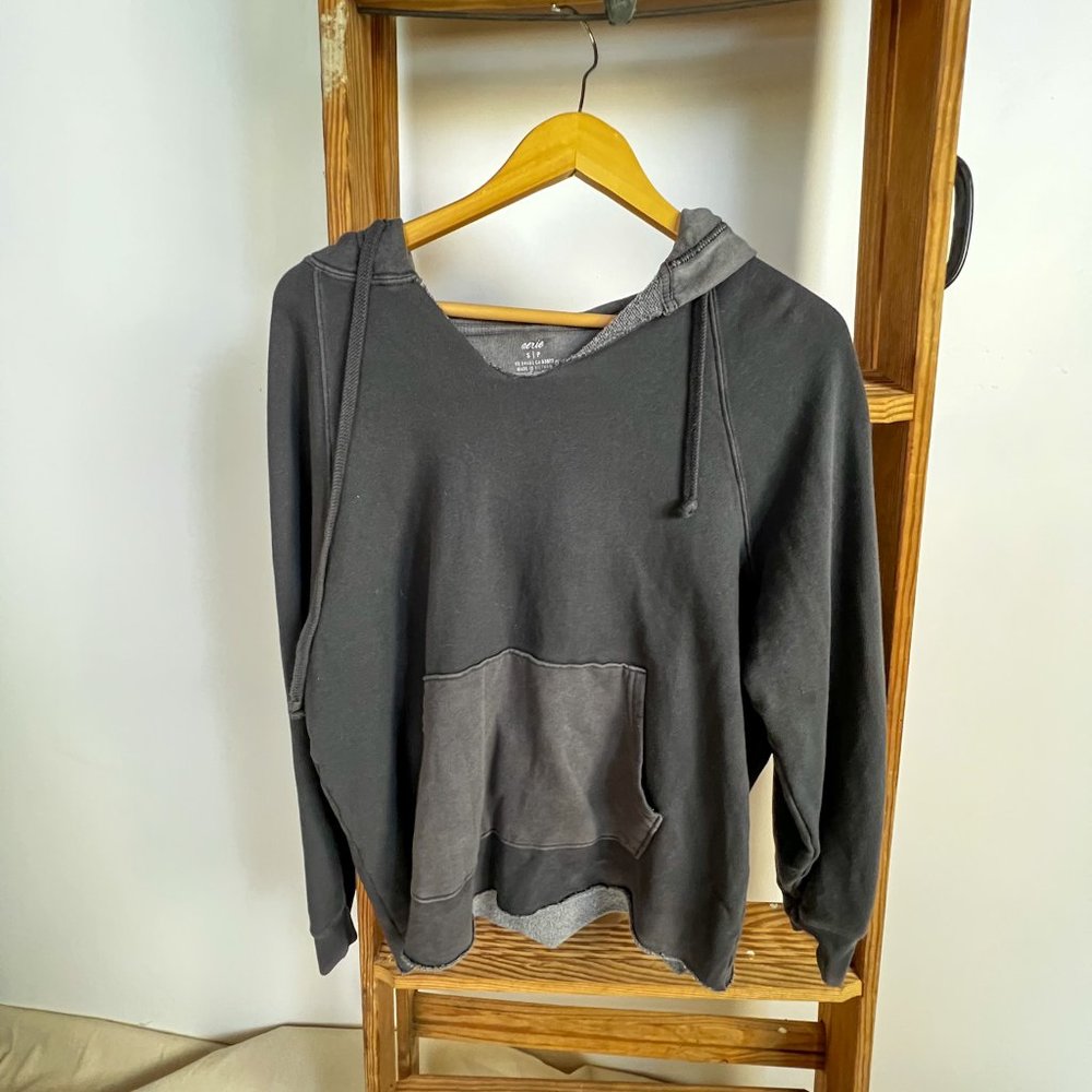 Aerie Gray Comfy Sweater,  Woman Size S